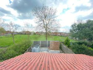 Three bedrooms house in Windsor