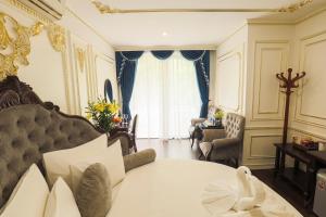 Hoàng Gia Xa La Boutique Hotel