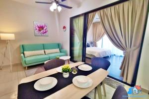 Almas Suites @ Puteri Harbour