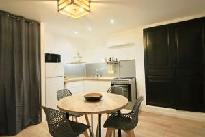 Appartements Appartement centre Brioude : photos des chambres