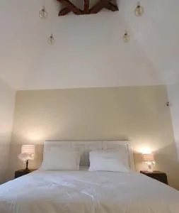 Les Pierres Lotoises - chambre dhôtes Le Pigeonnier - Couderc