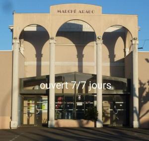 Appart'hotels Remblai des Sables d'Olonne - 2 chambres - parking et piscine : photos des chambres