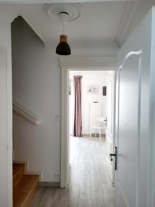 Appart'hotels Remblai des Sables d'Olonne - 2 chambres - parking et piscine : photos des chambres