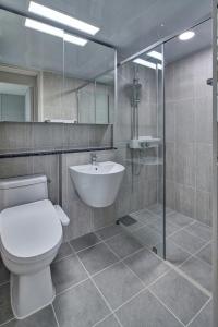 Gangneung Chonpines Ocean Suites Hotel