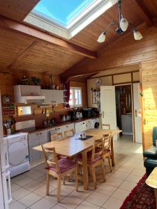 Chalets Chalet*** tout confort a 5 km de la plage : photos des chambres