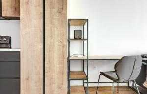 Downtown 1BR w Pool Gym WD nr Staples Center LAX-553