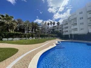 Royal Marine 413 - 3hvězdičkové hotely ve městě Roses