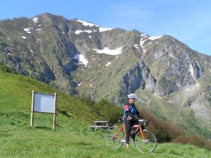 Maisons de vacances Mobile home at the foot of the Beille plateau, nature campsite by the river : photos des chambres