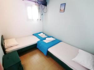 Aigaio View Studios & Rooms