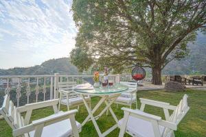 SaffronStays Woodpeckers Perch Villa, Dehradun