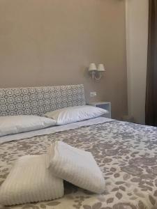 Double Room with Balcony room in B&B I DUE TEATRI