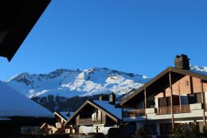 Family friendly 2-Bedroom near Golf & Ski slopes