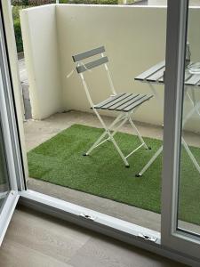 Appartements Studio T a 5mn euro airport avec terrasse : photos des chambres