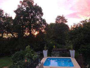 B&B / Chambres d'hotes Chateau Gros Puy, Petit Chateau chambre d'hote : photos des chambres
