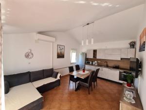 Apartments Angela Rab