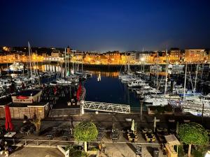La Dunette - Splendide Vue port avec les bateaux BY HOLIDIEPPE