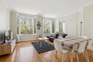 Le Montaigne - Versailles - 维罗夫莱