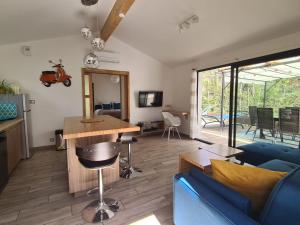 Sejours a la campagne PAUSE NATURE Maison Cosmos avec parking gratuit : photos des chambres