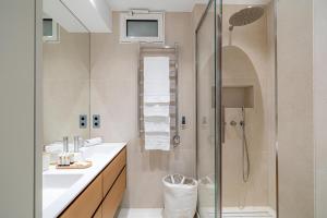 Two Bedroom Flat steps away from Croisette Cannes