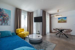 Two-Bedroom Apartment with Terrace and Sea View room in Apartments Liam