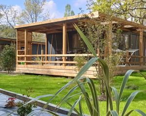 Campings Camping Saint Laurent : photos des chambres