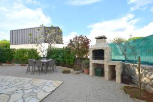 Apartments and Rooms Letizia 