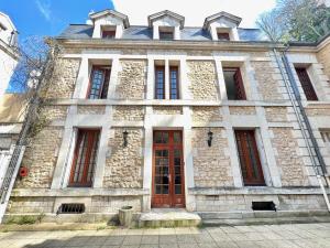 Appartements Le Carnot, a 50m de la gare de Poitiers ! : photos des chambres