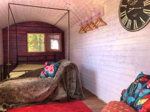 B&B / Chambres d'hotes Chateau Gros Puy, Petit Chateau chambre d'hote : photos des chambres