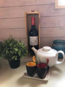 B&B / Chambres d'hotes Chateau Gros Puy, Petit Chateau chambre d'hote : photos des chambres