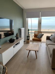 Les pieds dans le sable