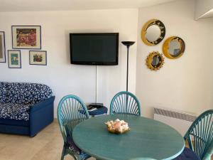 Appartements Cote Azur vista mare 50 m spiaggia : photos des chambres