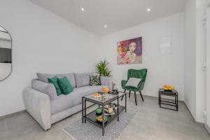Apartment ASI for 4