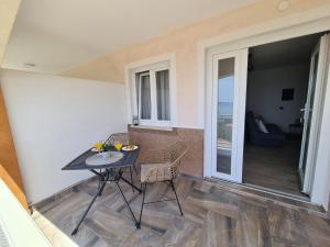 Apartmani Tolj