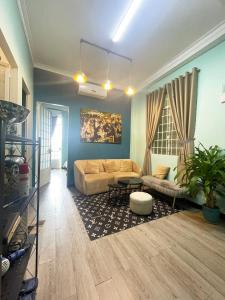 DucTaigallerys Entire Apt-Cozy in Bui Vien St