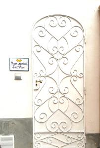 Queen View Apartment - No kitchen