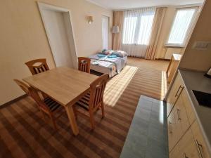 10Q - Z6 Apartment 501