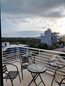 Pagani Blue - Luxury Maisonette B2