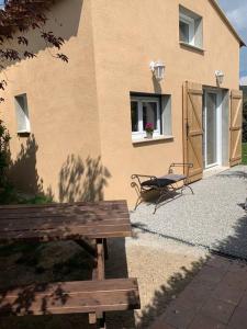 Appartement avec jardin privé Gréoux les Bains au bord du Verdon