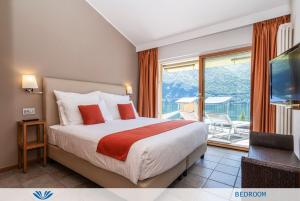 Suite with Terrace and Lake View room in Parco San Marco Lifestyle Beach Resort