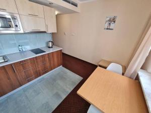 10Q - Z6 Apartment 405