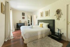 Golf House Disneyland BMYGUEST