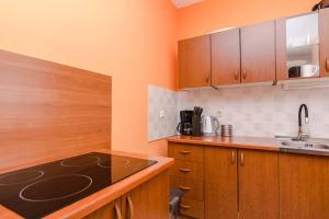Diana 2, lovely sea view apartment 