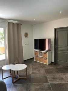 Appartements Ajaccio appart cosy a 10 minutes du centre parking prive : photos des chambres