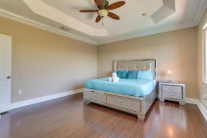 Spacious Miami Retreat with Grill, Pool and Dock!