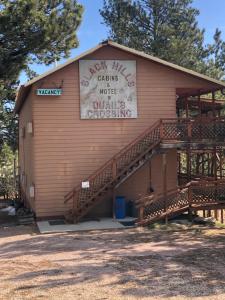 Black Hills Motel at Quail's Crossing