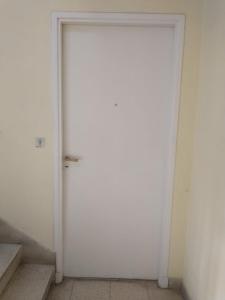 A 3 cuadras de la estación de tren MDQ!! Departamento muy luminoso!!