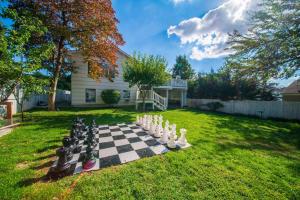 New Beach Home near Stamford DowntownShippan