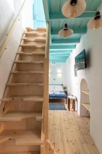 Ocean Rose I - Old Naxos Town