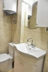 Trimaya apartment - comfort in the top city center