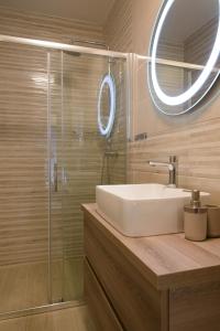 Villa Barbara & Zoran with heated swimming pool